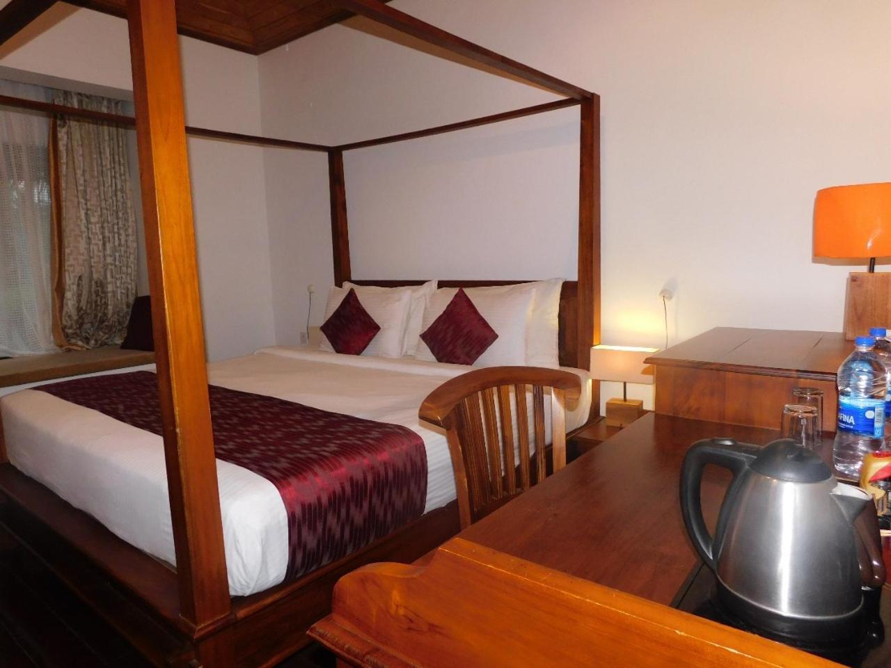 ปาโลมา แบ๊ควอเตอร์ รีสอร์ต Hotel Alappuzha ภายนอก รูปภาพ